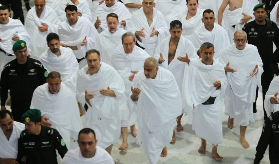Iraqi Prime Minister Adel Abdul Mahdi performing umrah in Makkah. (SPA)