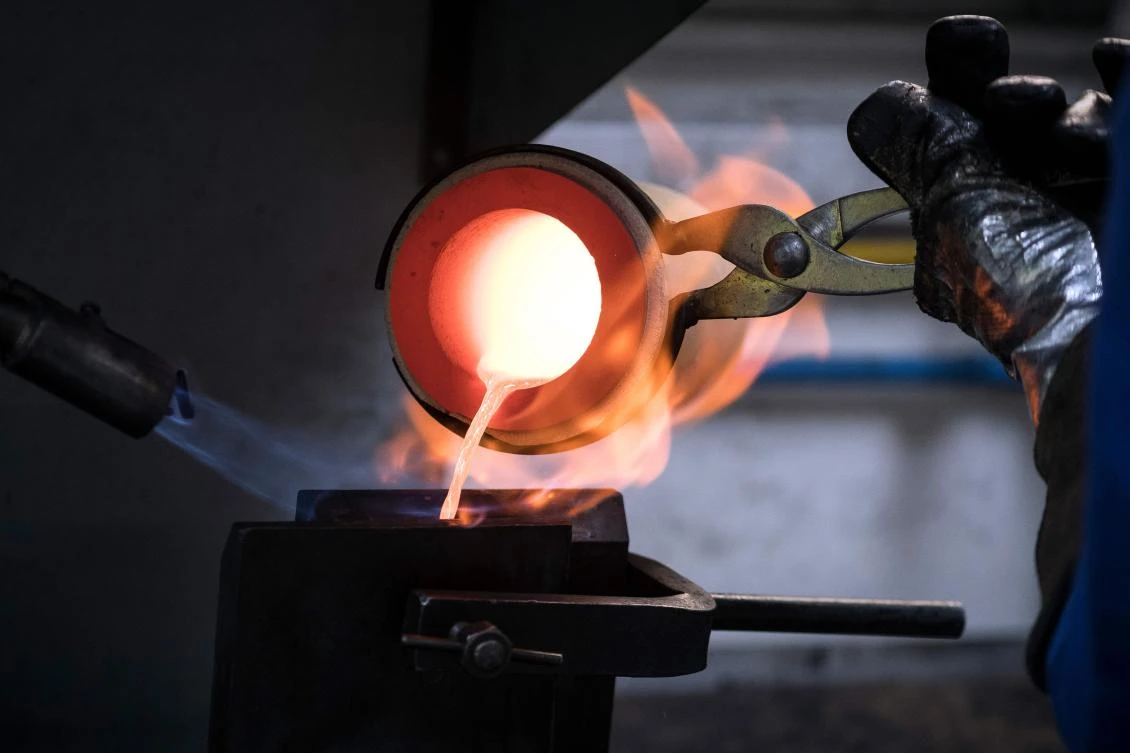 Combining attractive and sustainable: this is the credo of a growing number of jewellers, who are putting forth their use of ‘ethical’, or ‘ecological’ gold for their jewels in an abundance of labels and specialized suppliers. (AFP)