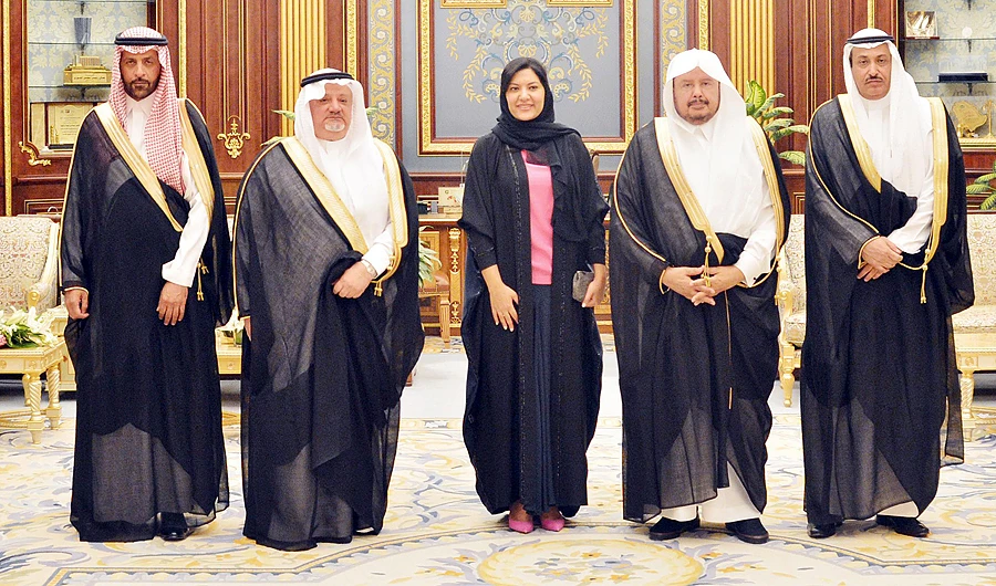 Shoura Council Speaker meets newly appointed Saudi ambassadors