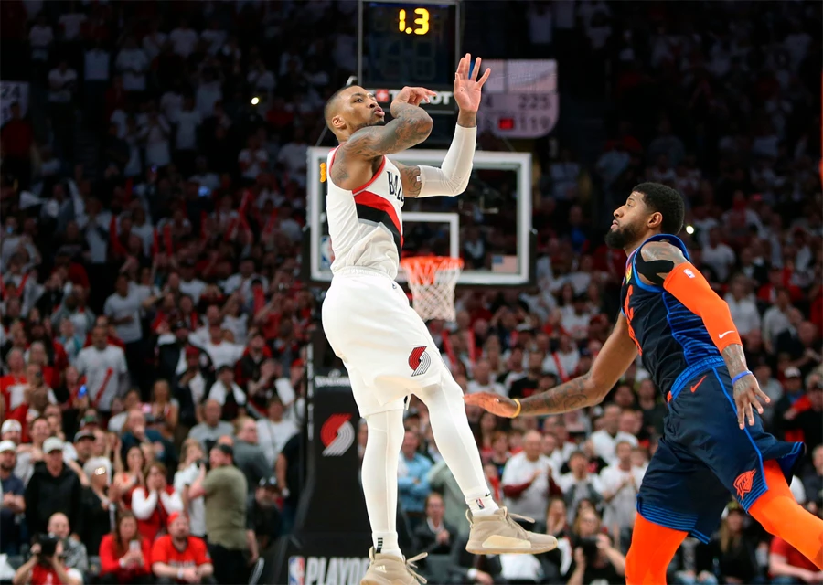 Lillard, Blazers send Thunder packing