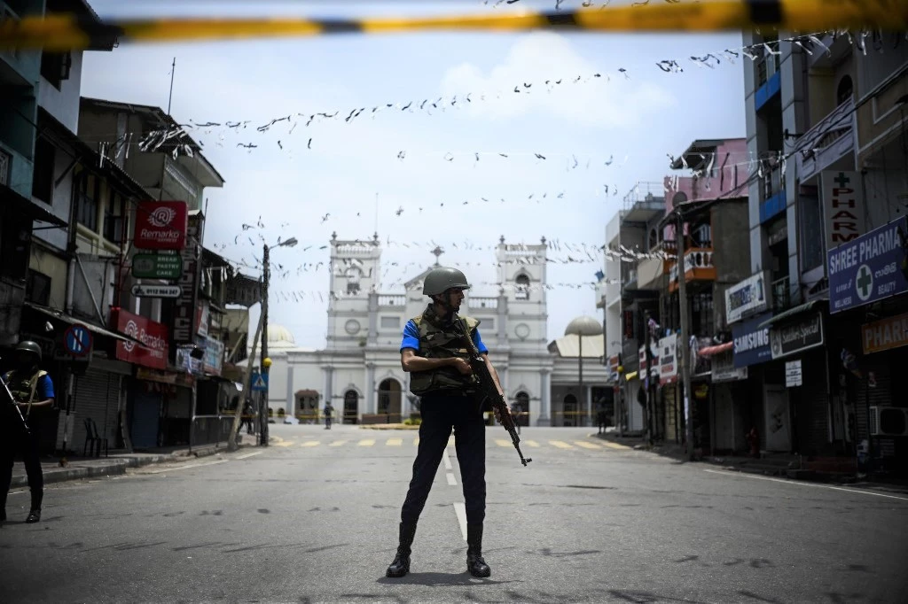 Sri Lankan defense secretary resigns over Easter Sunday bombings