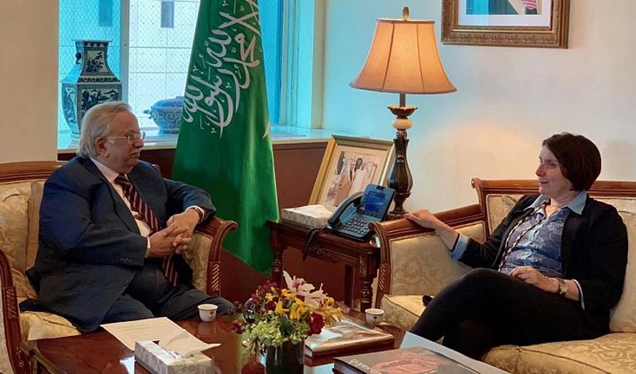 Saudi Arabia’s ambassador to the Abdallah Al-Mouallimi meets former French judge Catherine Marchi-Uhel in New York. (SPA)
