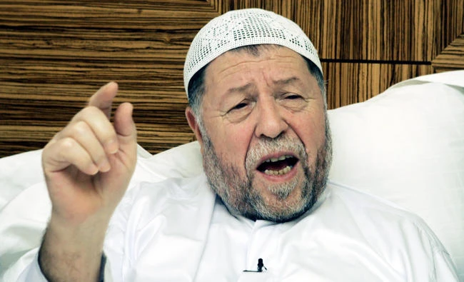 Exiled leader Madani buried in Algiers