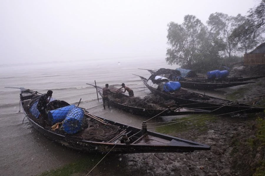 Fourteen villages were inundated as a tidal surge breached flood dams. (AFP)