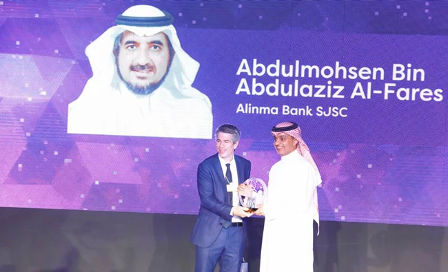 Alinma Bank CEO Abdulmohsen Al-Fares received the award during the 5th annual Top CEO Conference & Awards 2019 in Bahrain.