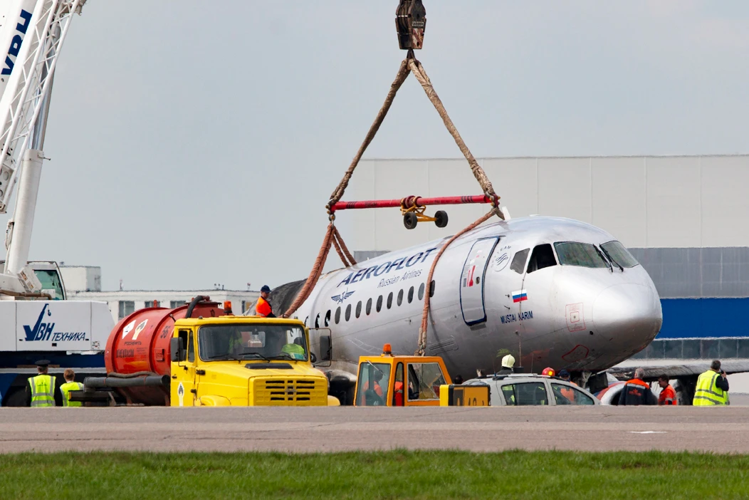 Aeroflot plane was heavy with extra fuel before deadly crash landing
