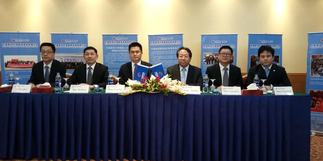 Sheng Yuming, Chairman of Power China Resources, a parent company of Port Qasim Electric Power Company, briefs media about Pakistan operations on May 09, 2019. (Photo AN)
