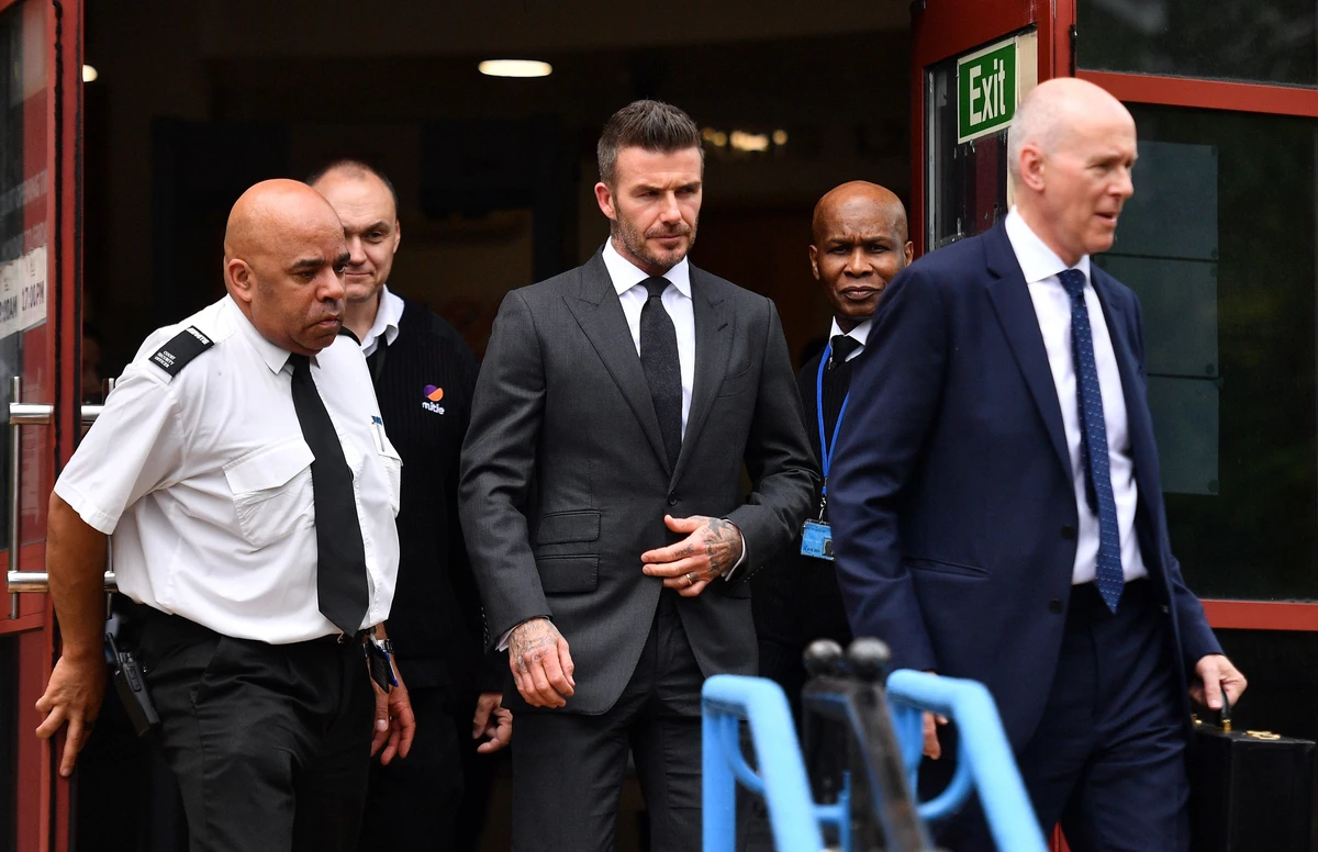Beckham handed driving ban for using phone at the wheel