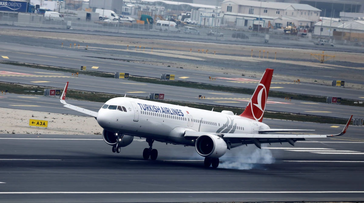 Turkish Airlines’ quarterly loss more than doubles on higher costs