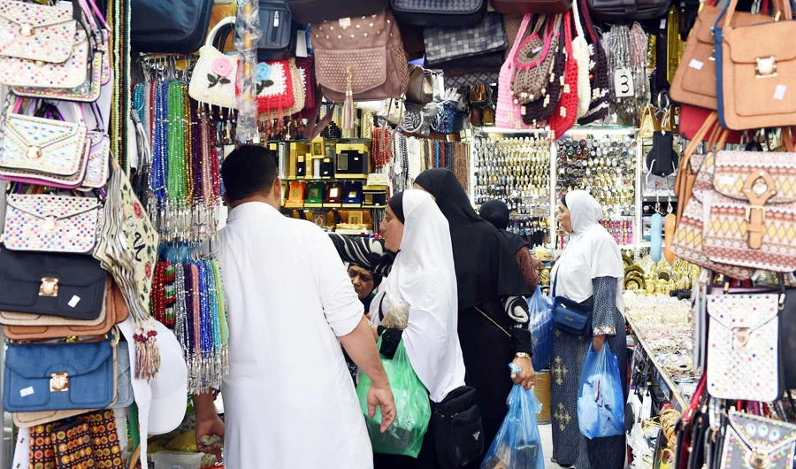 There is a connection between the pilgrim’s economy back home and their purchasing power and aspirations when in Saudi Arabia. (SPA)