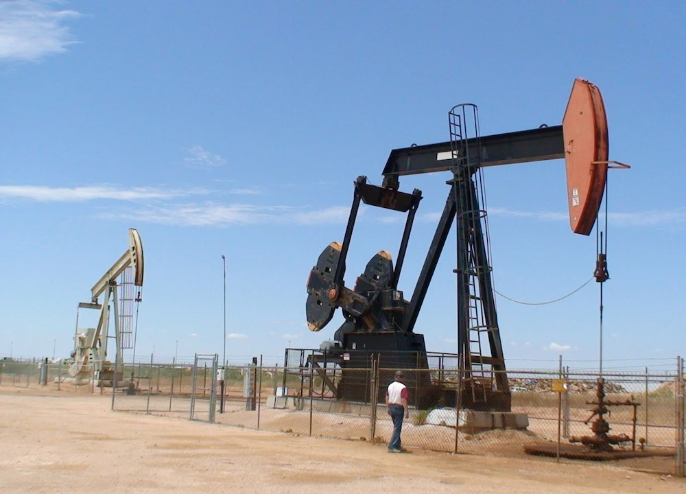 Weatherford International Ltd. shares plunged after the oilfield services company said it planned to file for Chapter 11 bankruptcy protection. (File/AFP)
