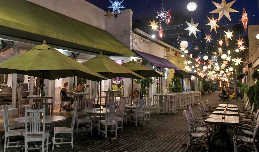 Sri Lanka’s hotels, beaches, eateries now empty of tourists