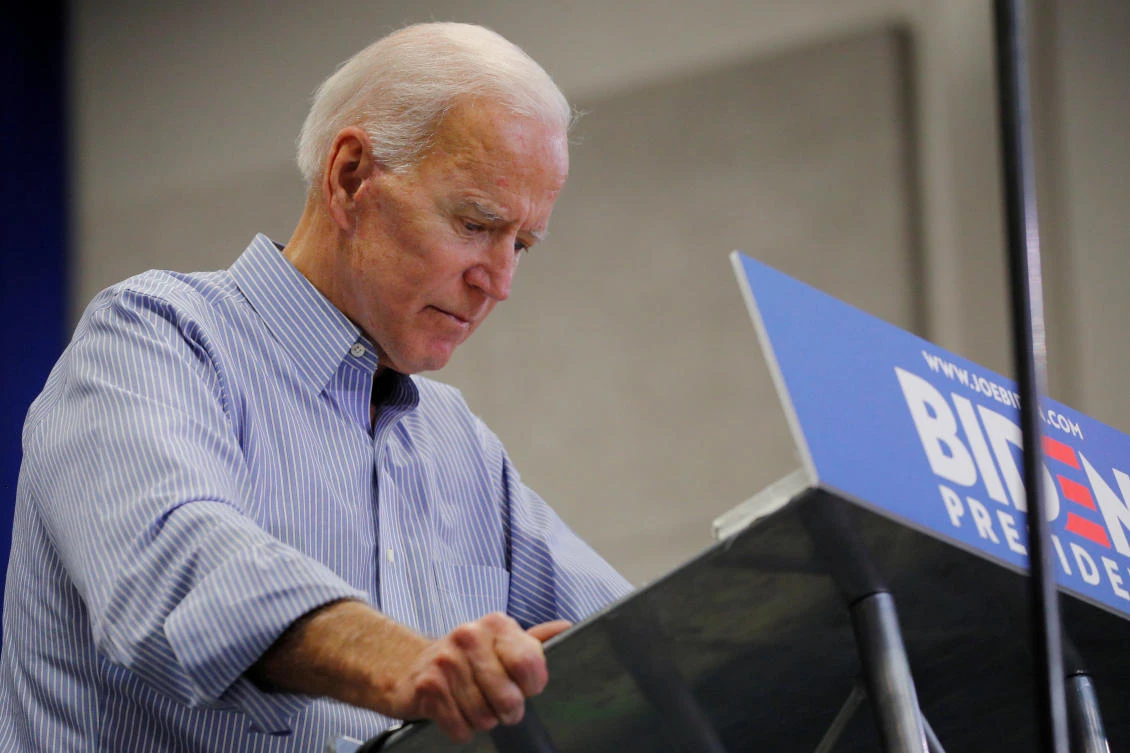 Democratic 2020 U.S. presidential candidate and former Vice President Joe Biden pauses while speaking at a campaign stop in Manchester, New Hampshire, U.S., May 13, 2019. (Reuters)