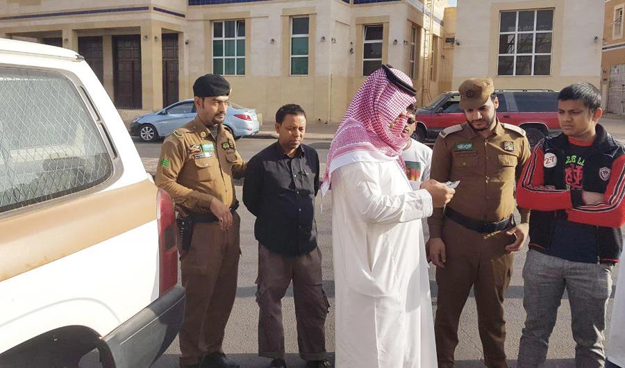 Immediate penalties were imposed against 461,749 offenders. (SPA)