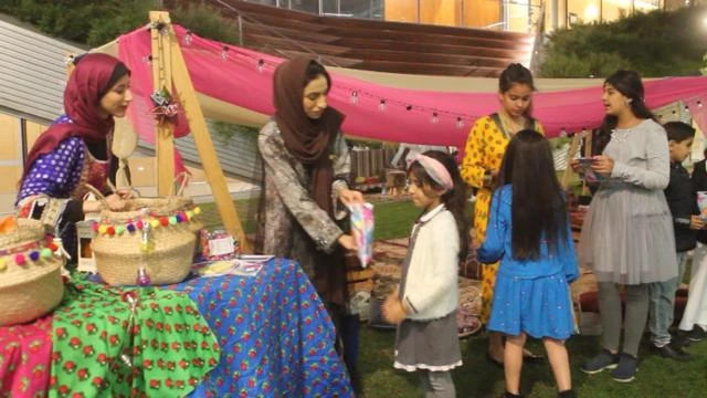 Young Arabs from various Gulf countries have organized a volunteer group to spread Gulf culture and traditions in Australia - through the Wasel Club, the first Arab volunteer group in the city. (AN Photo/Issa Al-Shehhi)