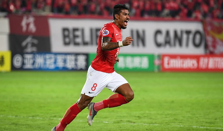 Paulinho head was the difference. (AFP)