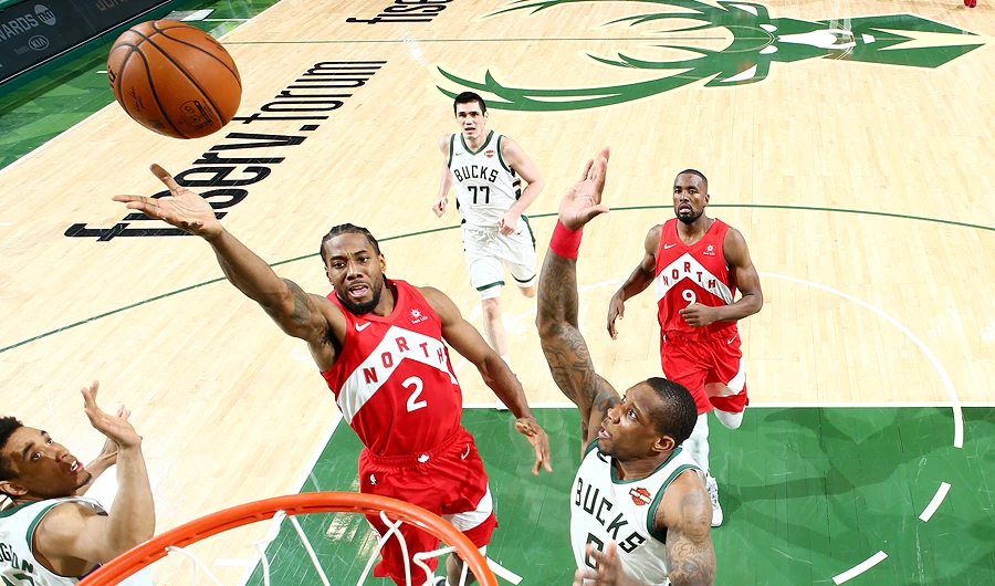 Kawhi Leonard lead the Toronto Raptors to take a crucial lead in the series. (AFP)
