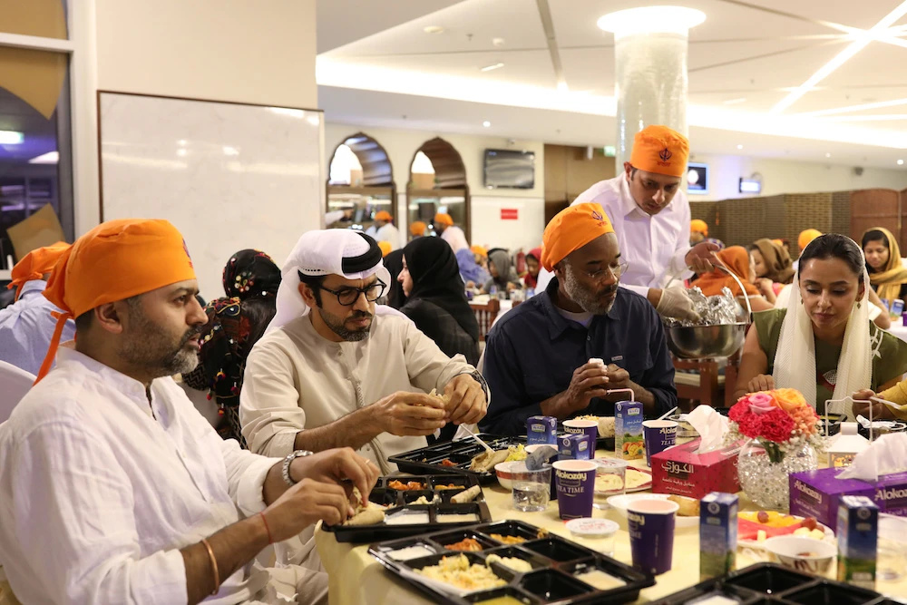 Dubai Sikh temple cooks Ramadan meals for Muslims