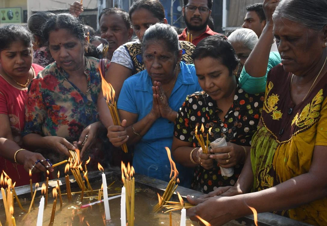 Sri Lanka cuts rates to boost economy after Easter attacks