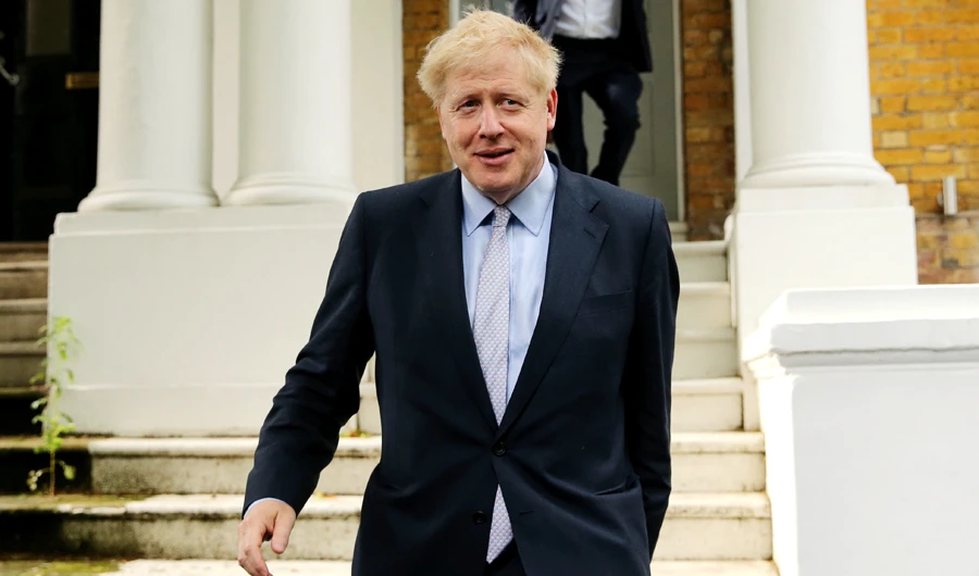 Johnson builds momentum in UK PM race