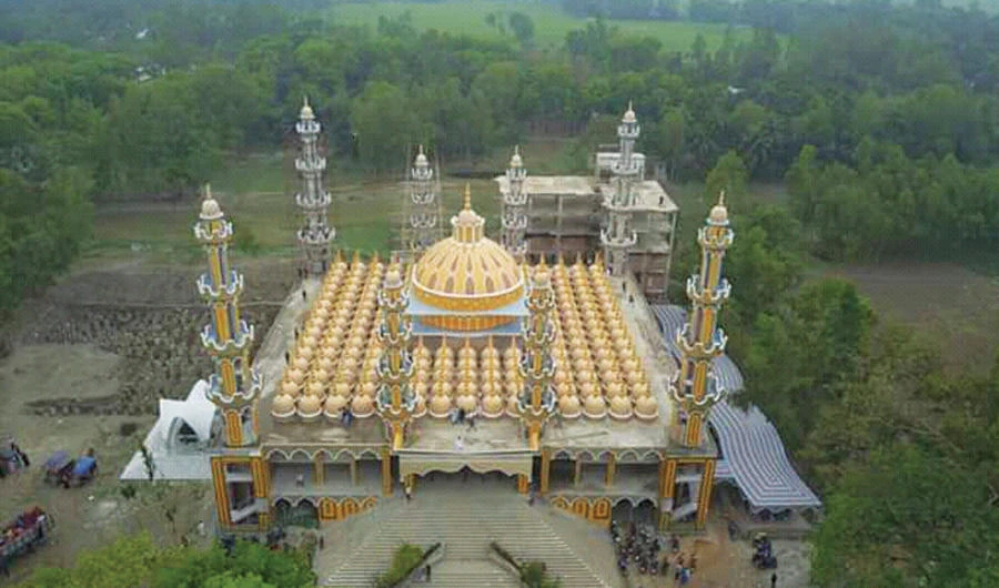 The tiles of the mosque were imported from Italy, Germany, Turkey, Switzerland and China. (AN photo by Rafiqul Islam Trust)