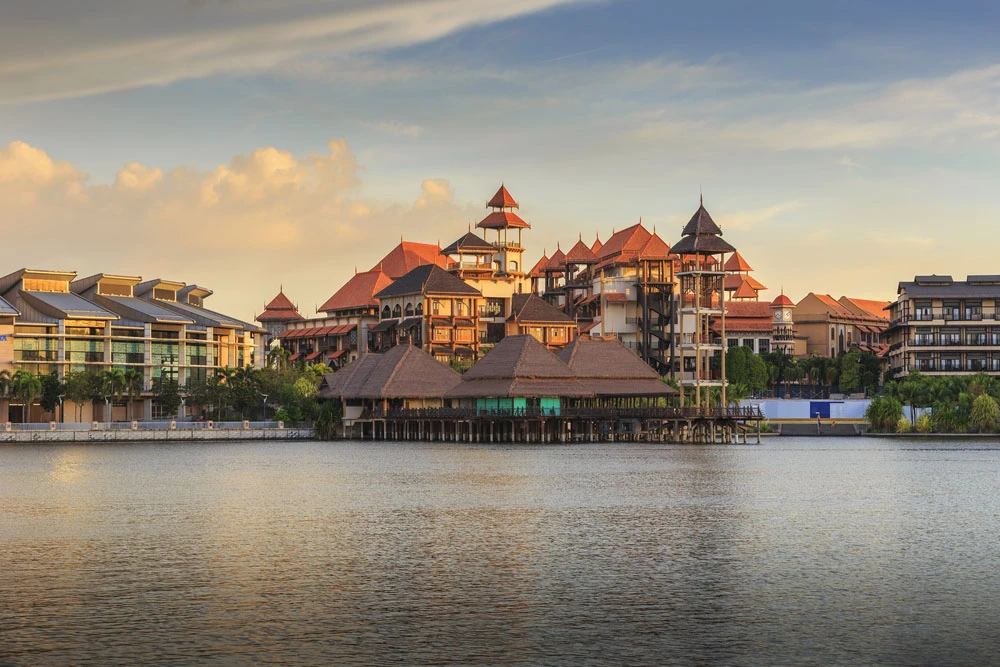 Malaysia seeks to attract more Arab tourists