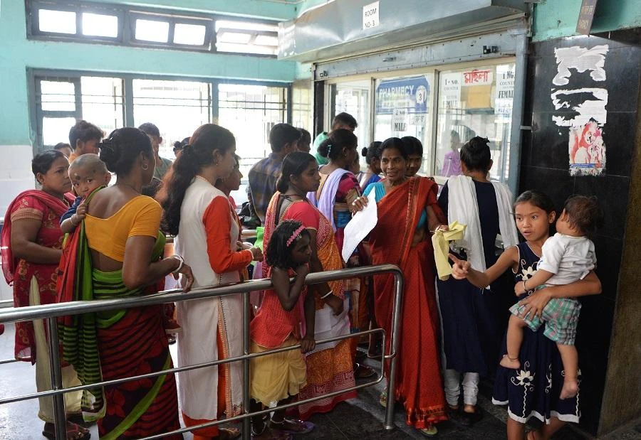 Medical experts say India’s central and state governments remain unprepared for what is now an annual cycle of disease and death. (File/AFP)