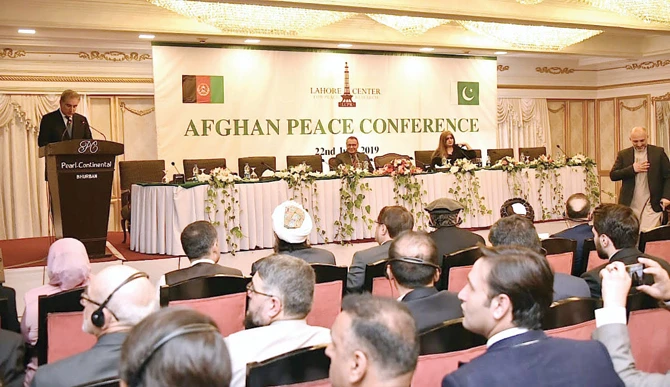Pakistan Foreign Minister Shah Mahmood Qureshi addresses the Afghan Peace Conference at the Bhurban hill station in Murree on Saturday. (AN photo)
