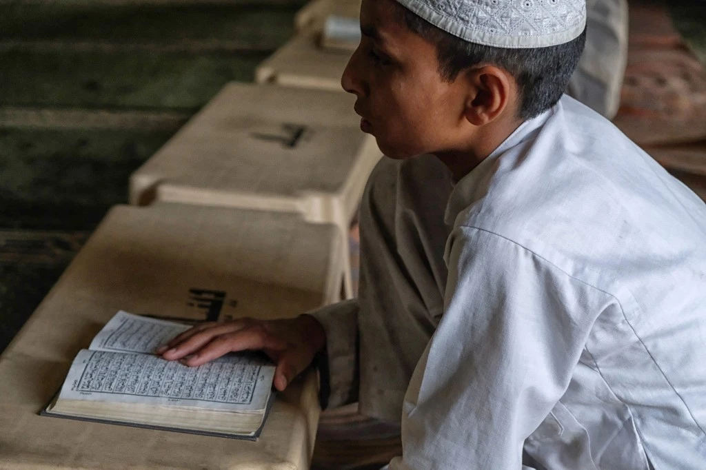 Thousands of participants register in the upcoming Quran and Adhan competitions