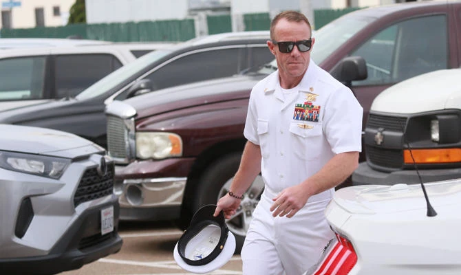 Stabbing by US Navy SEAL could have killed prisoner, doctor testifies