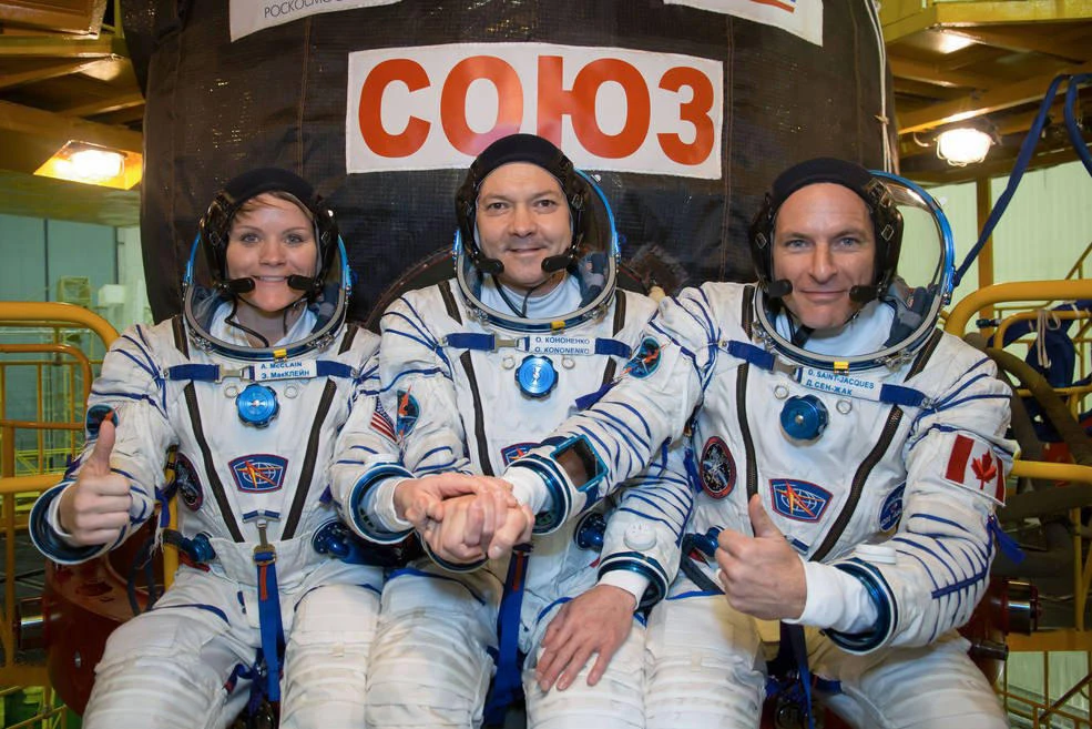 Russian, North American astronauts to return to earth