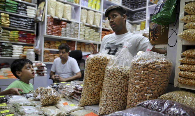 India tariffs threaten California almond industry