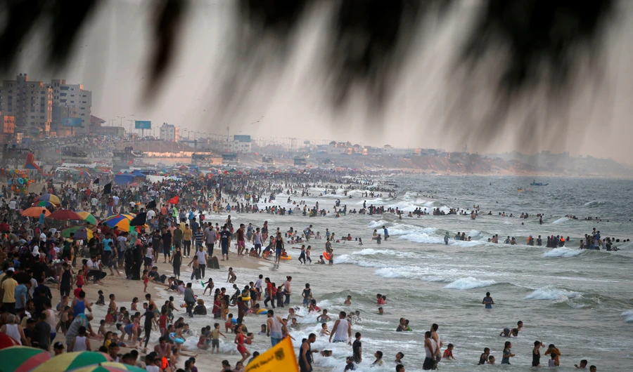 Hamas says it “won’t allow the occupation to retreat” from cease-fire terms mediated by Egypt and the UN. (Reuters)