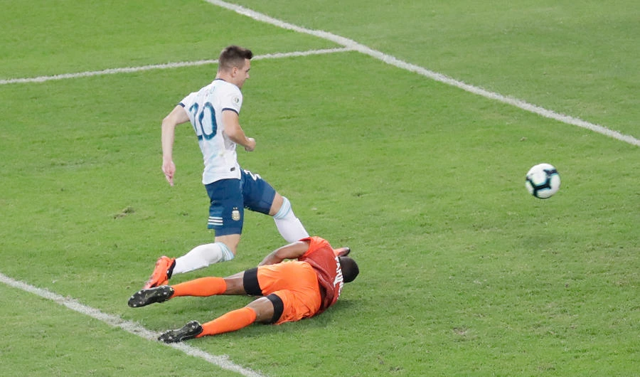 Argentina beats Venezuela, faces Brazil in Copa América semi