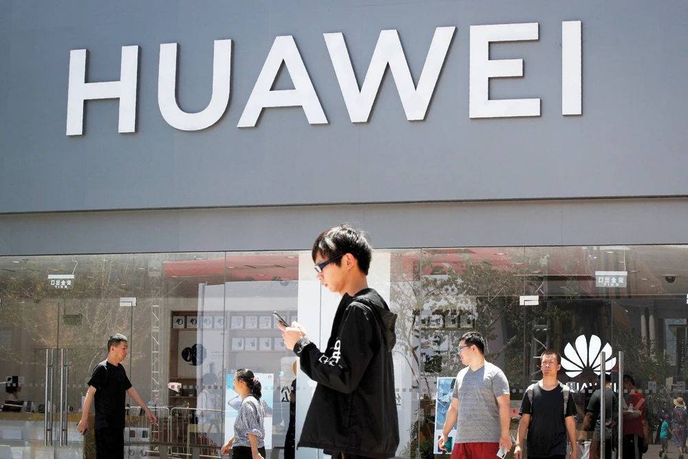 Many US lawmakers are concerned about any lifting of the ban against Huawei. (AP)