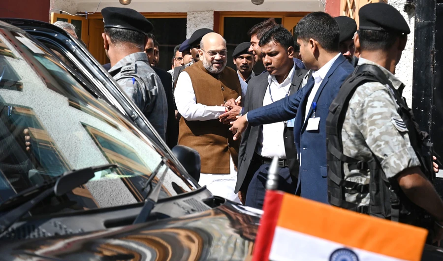 Minister wants to talk Kashmir but not at cost of BJP agenda