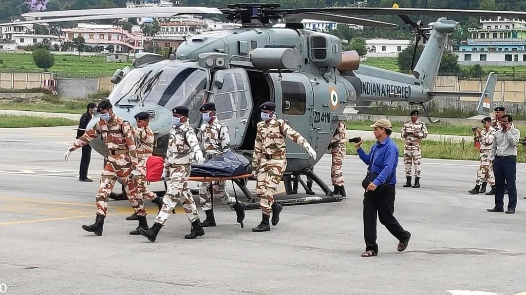Indian police begin airlifting bodies of seven climbers killed in avalanche