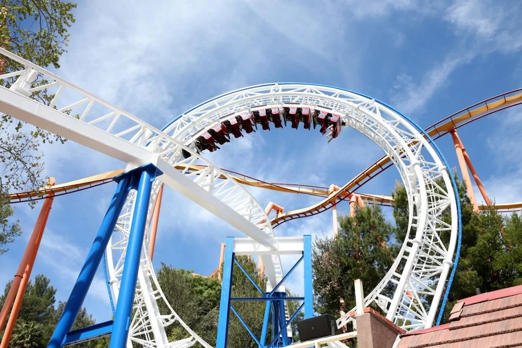 Dubai firm pays $7.5 million for canceling Six Flags park plans