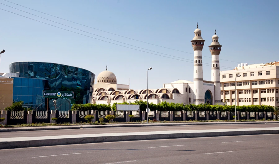 New courses at Al-Azhar to rehabilitate imams