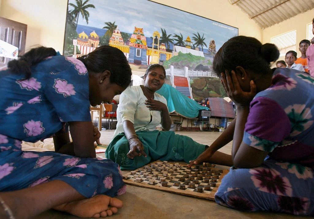 Doctor Mohamed Shafi was detained after a Sinhalese-language daily published unsourced allegations that he had sterilized 4,000 women from the Buddhist-majority population. (AFP)