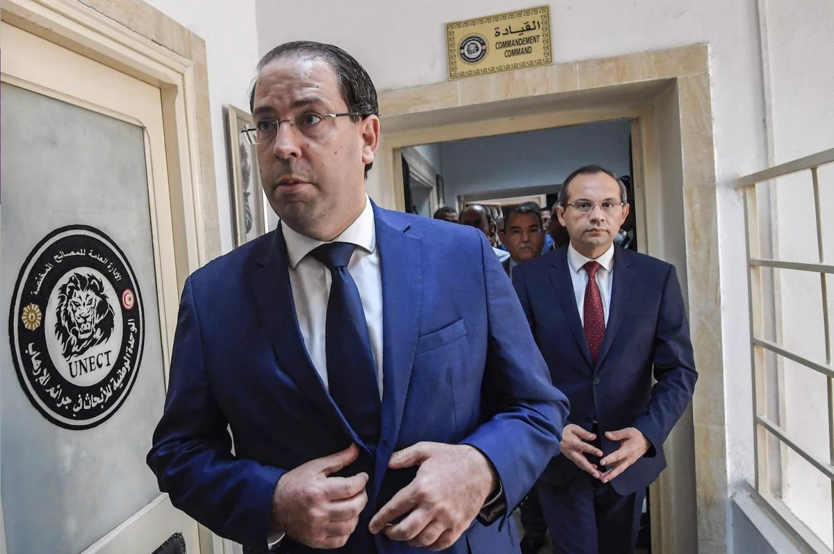 Tunisia bans niqab face covering in public institutions