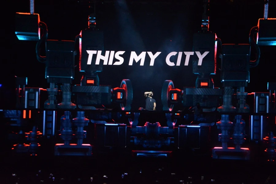 Two of world’s top DJs leave Saudi fans all shook up with electric performance