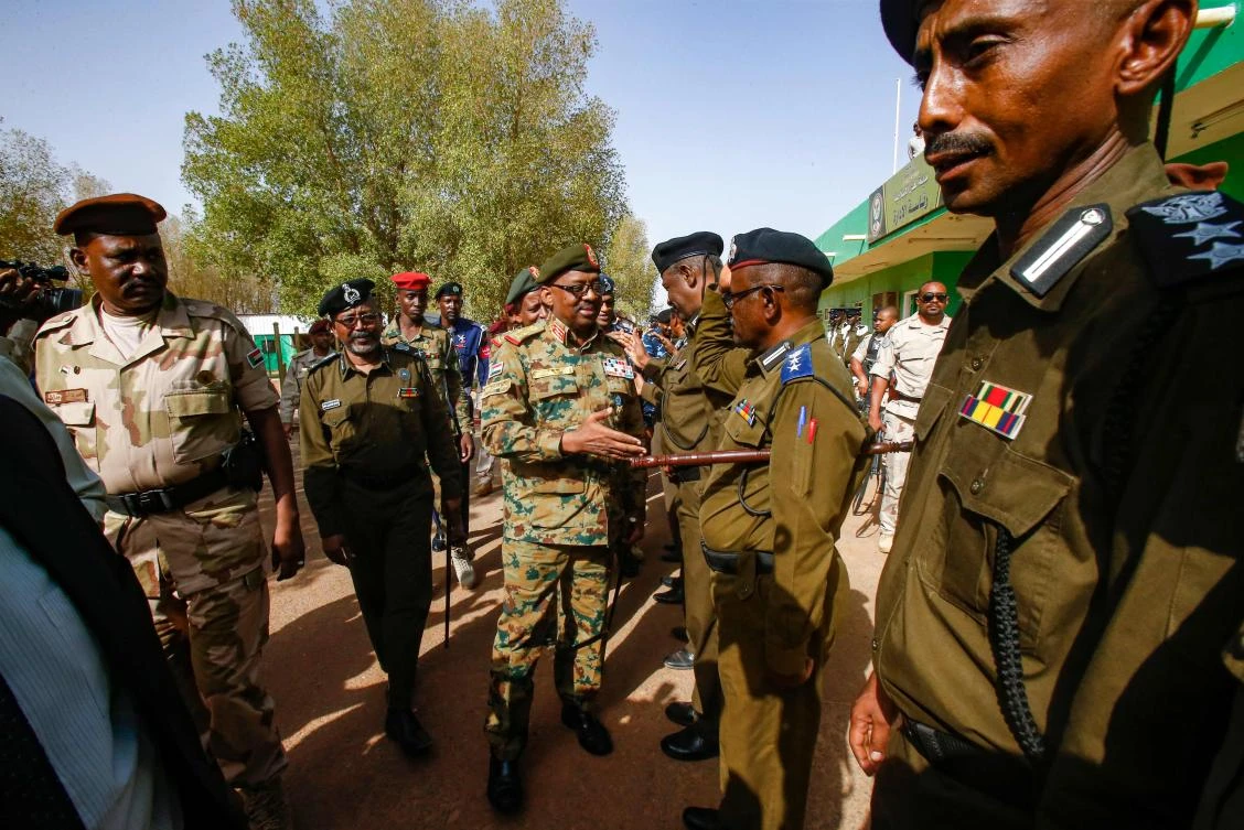 General Jamal Omar (C), a member of Sudan's Transitional Military Council (TMC), arrives to attend the release of 235 members of a faction of the Sudan Liberation Army, which has fought government forces in war-torn Darfur, at Al-Huda prison in the capital Khartoum's twin city of Omdurman on July 4, 2019. (AFP/File Photo)