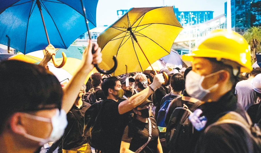 Protests augur murky outlook for Hong Kong
