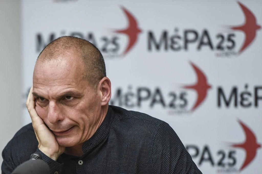 Economist Yanis Varoufakis was a former finance minister under leftist prime minister Alexis Tsipras in 2015. (AFP)