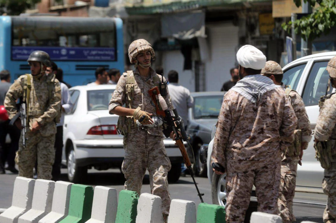 Members of the Iranian Revolutionary Guard secure the area outside the Iranian parliament during an attack on the complex in the capital Tehran on June 7, 2017. (File/AFP)