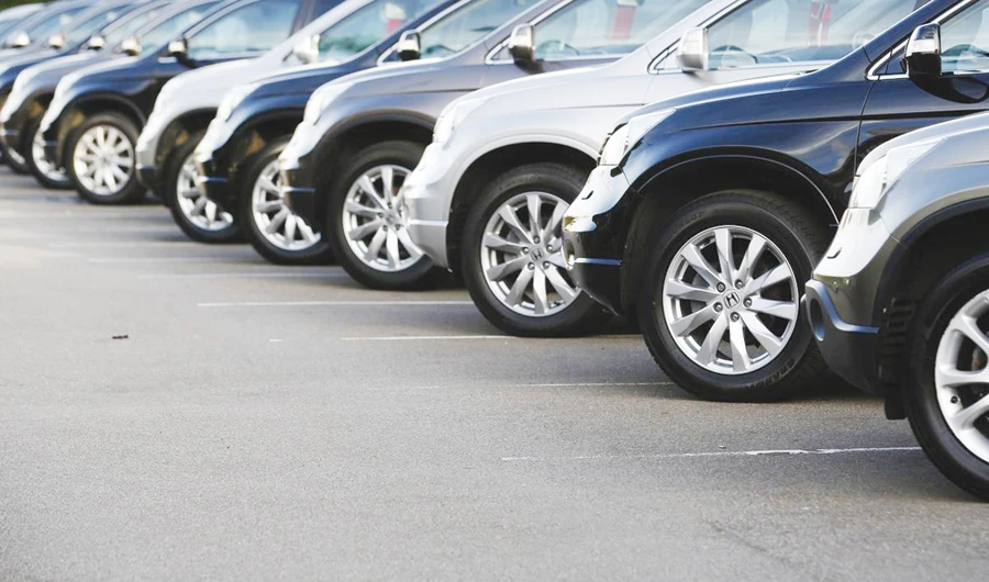 UK car sector accelerates toward electric future