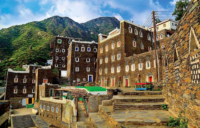 The Rejal Al-Teeb village in Asir Province. (SPA/File)