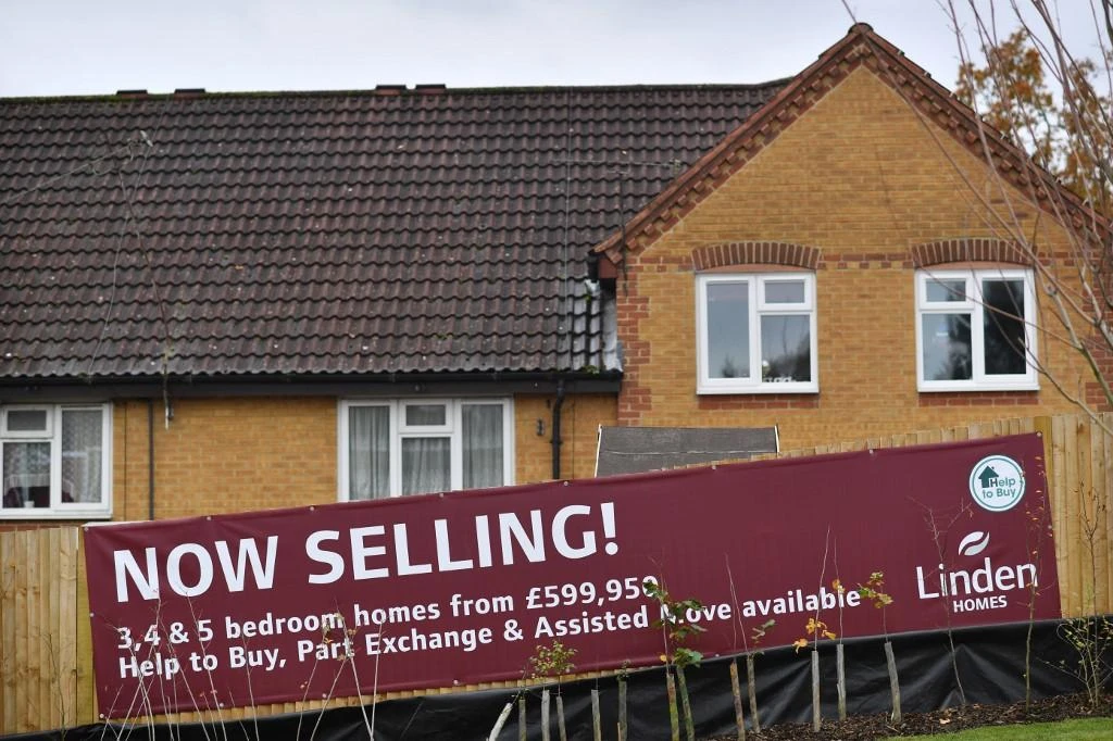 The number of mortgages approved for house purchase rose to 42,653 in June. (AFP)