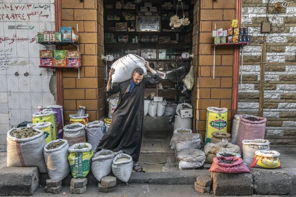 Egypt’s non-oil private-sector activity contracted for the second consecutive month in June, according to the Emirates NBD Egypt Purchasing Managers’ Index. (AFP)